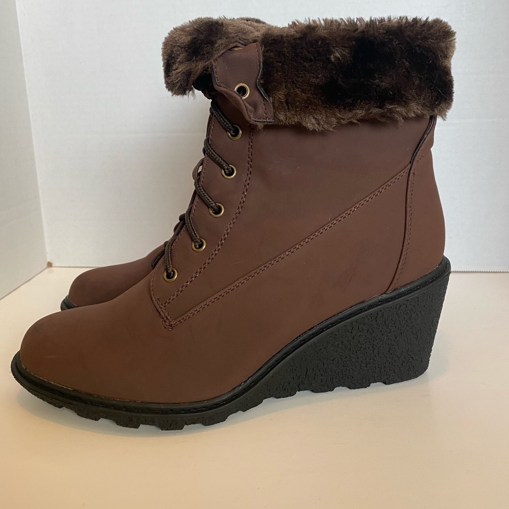 Dream Pairs HighTop Boot - Picture 4 of 8